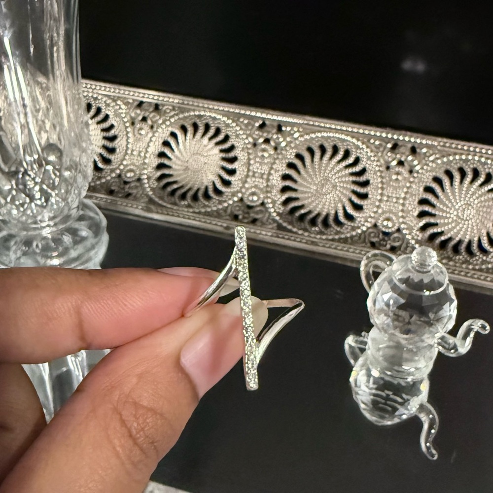 Silver Ring - Picture 5 of 6